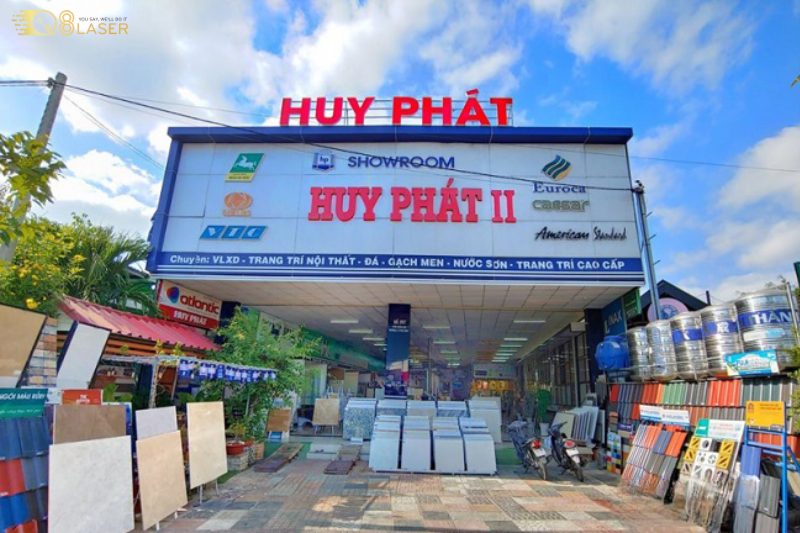 Biển hiệu công ty xây dựng dễ nhận biết