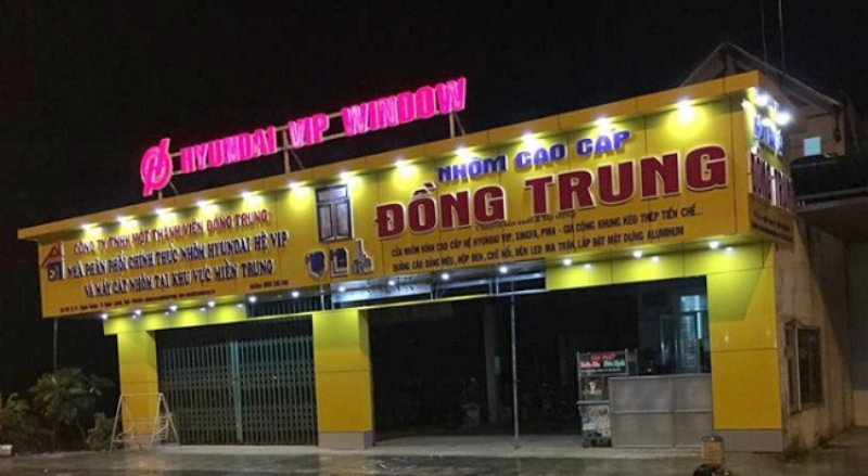 Biển nhôm kính thiết kế tinh tế