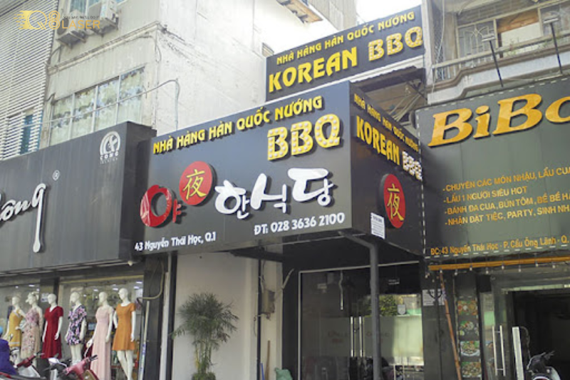 Biển quán lẩu nướng kết hợp, phù hợp quán ăn gia đình