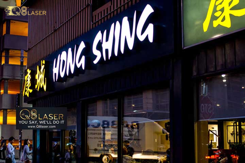 Biển quảng cáo âm bản phong cách cao cấp