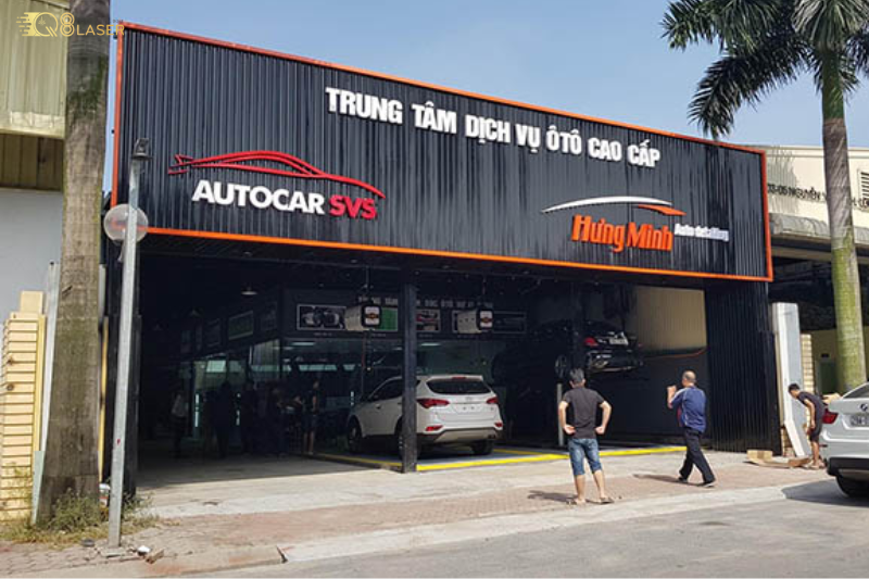 Biển quảng cáo gara ô tô nổi bật mặt tiền