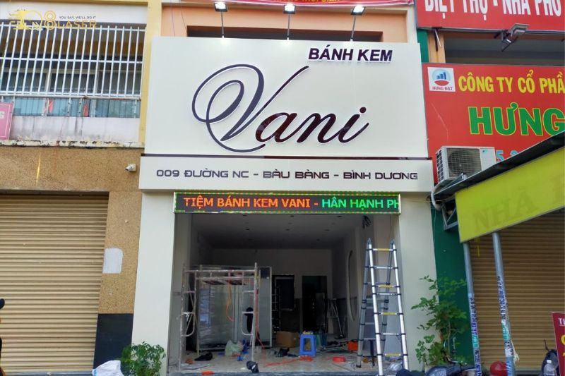 Biển quảng cáo quán ăn vặt ấn tượng