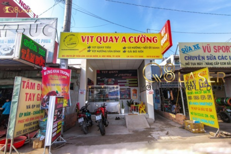 Biển quảng cáo quán vịt phong cách dân dã