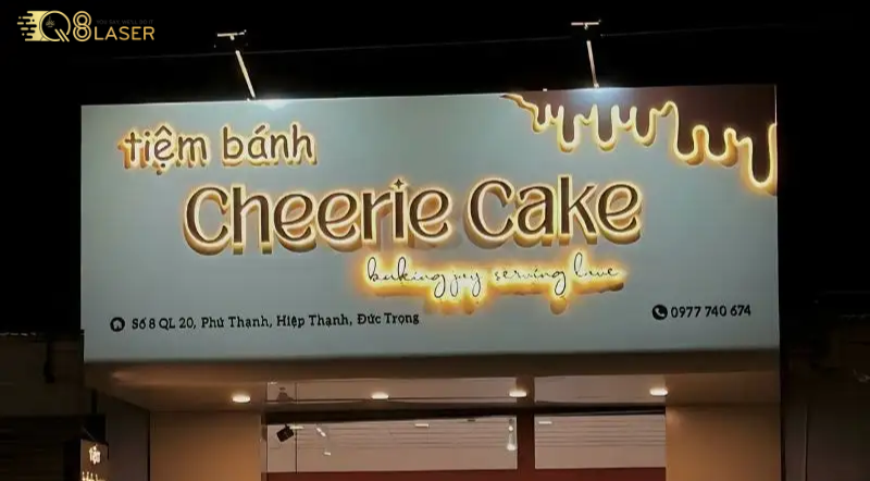 Biển quảng cáo tiệm bánh thiết kế theo yêu cầu