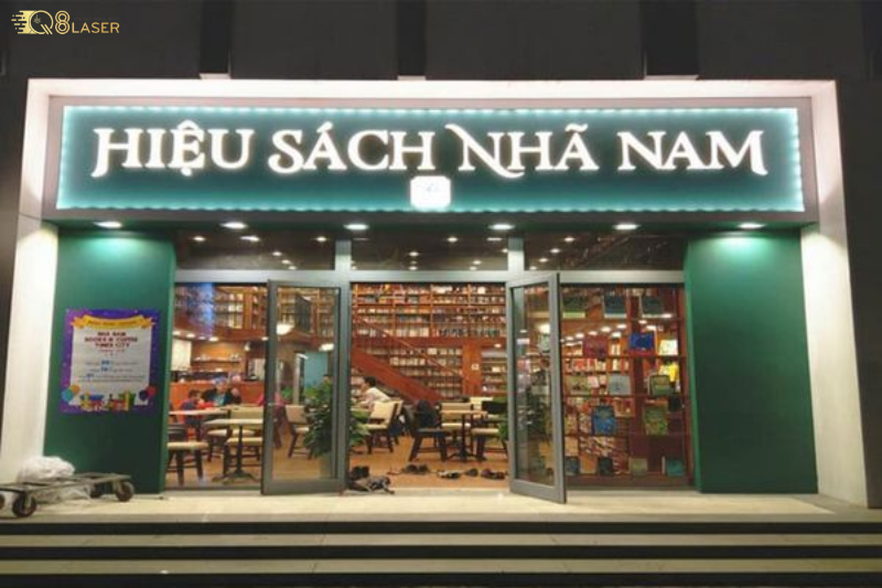 Biển văn phòng phẩm chữ nổi sắc nét