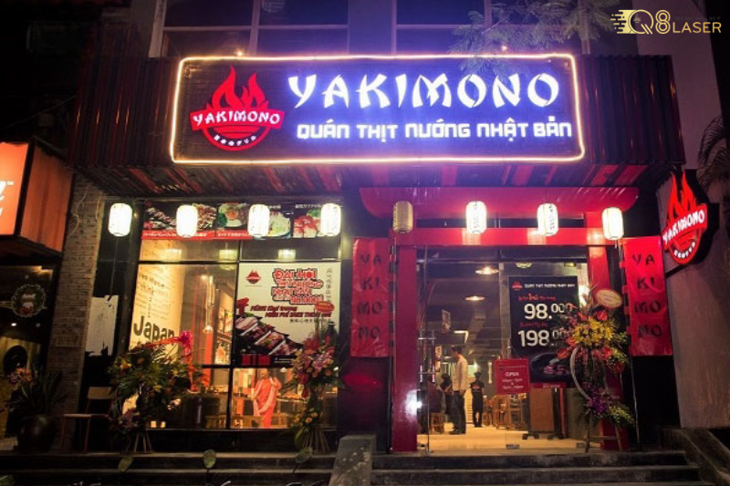 Biển vẫy quán lẩu tiện lợi, dễ thu hút khách