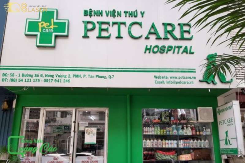 Biển vẫy thuốc thú y tiện lợi, dễ thu hút khách.