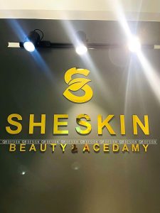 Xưởng gia công chữ nổi