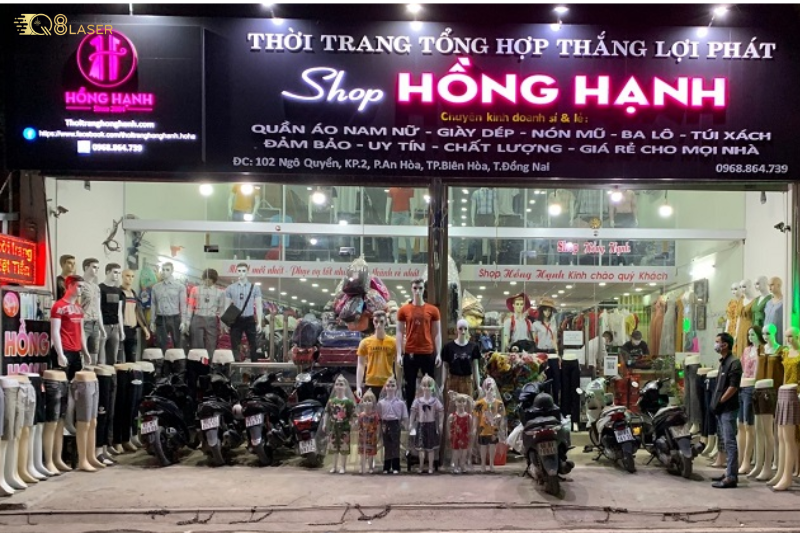 Mẫu biển quảng cáo giày dép đẹp hiện đại