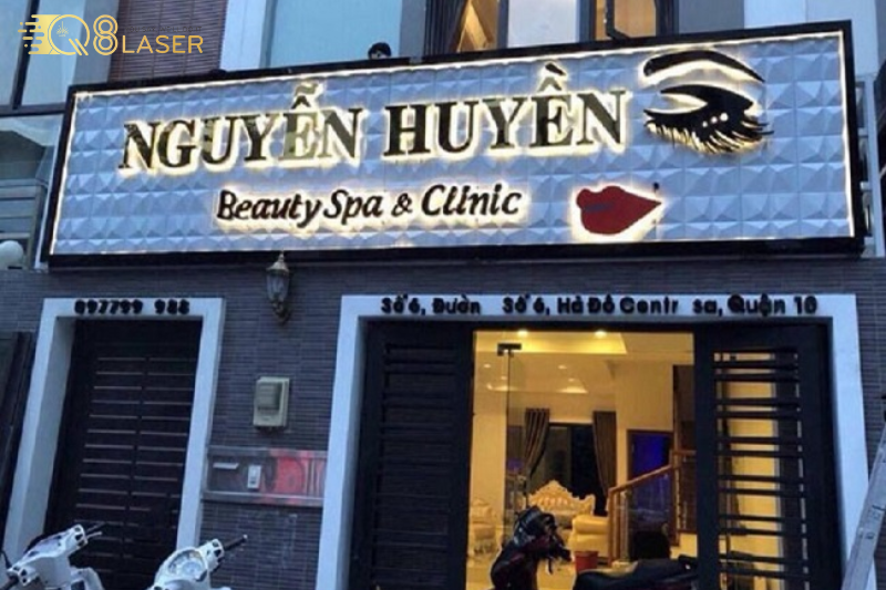 Mẫu biển quảng cáo makeup cao cấp