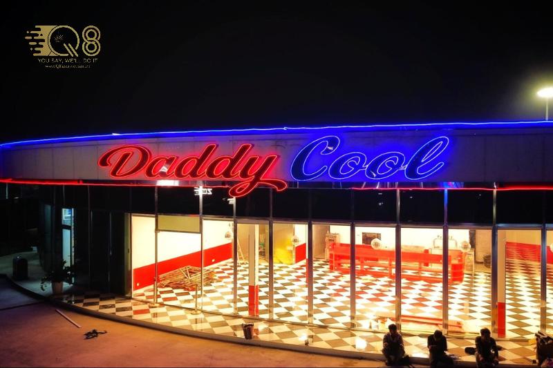 Chữ inox vàng hồng cho showroom 