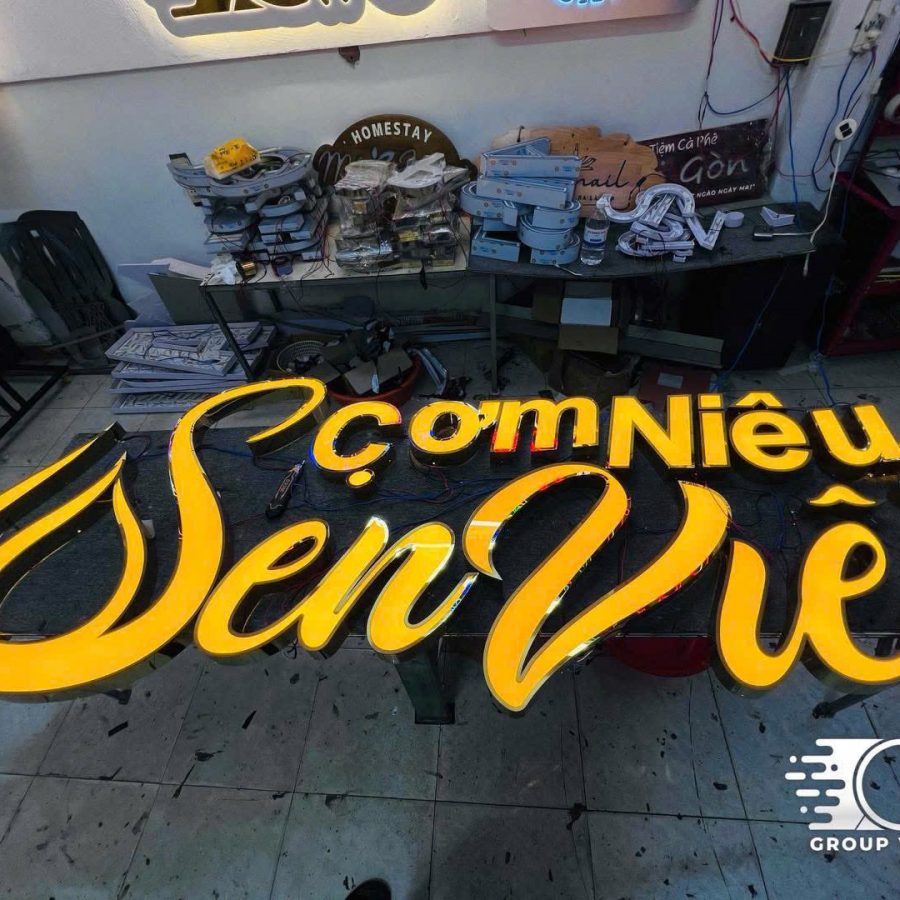 Chữ inox vàng xước