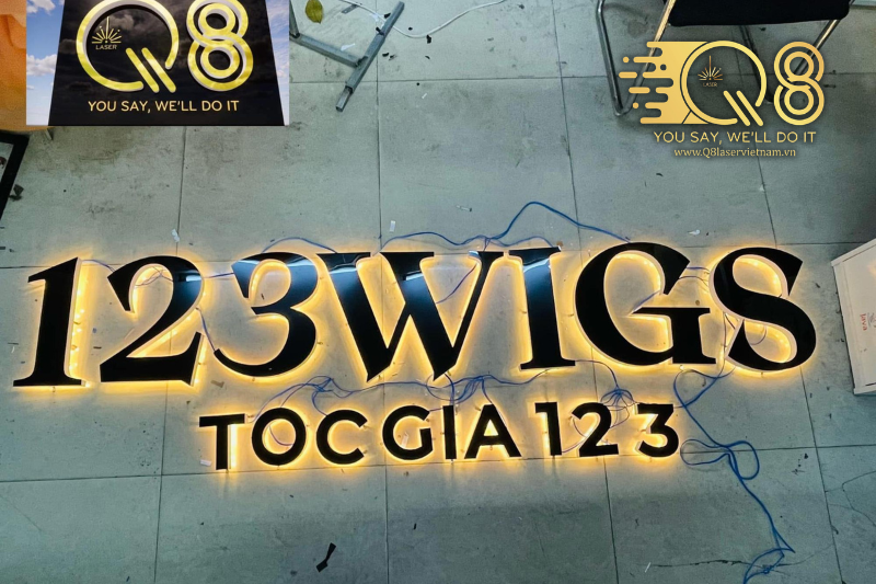 Chữ inox vàng xước cao cấp cho bảng hiệu quảng cáo