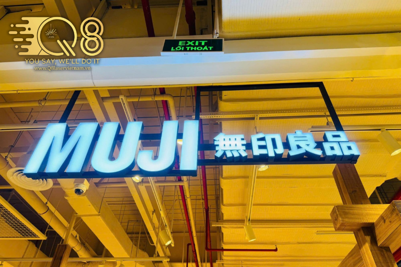 Chữ Inox Vàng Xước Dễ Thi Công, Lắp Đặt Nhanh