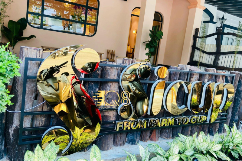 Lưu Ý Khi Làm Chữ Inox Vàng Gương Sáng Chân