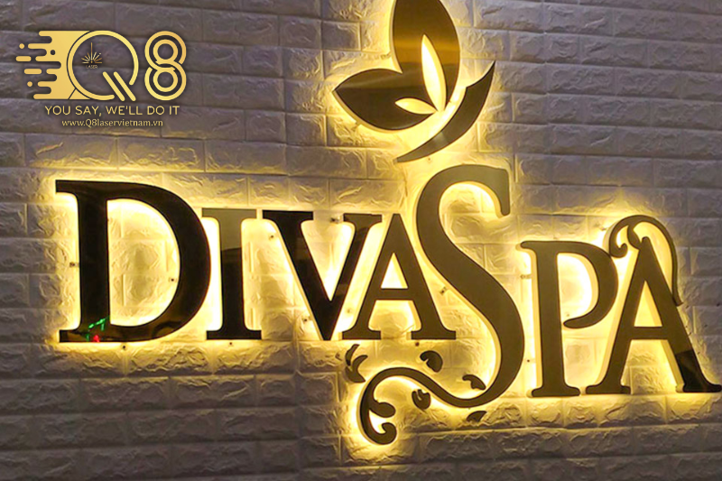 Thi công chữ inox vàng xước không LED showroom