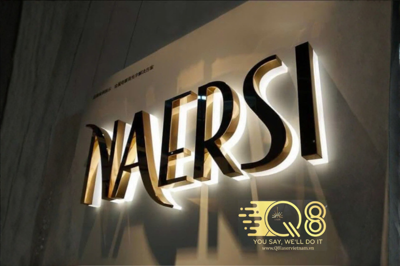 Thiết kế chữ inox tráng gương